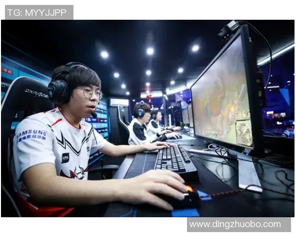 DOTA2战术解析:深入剖析JDG战队的进攻体系与策略运用